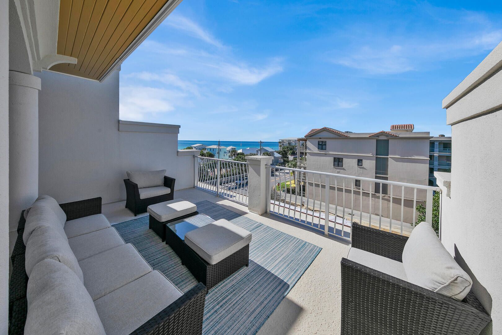 Summer Place 15 ~ Gulf view townhome w/ huge balcony!