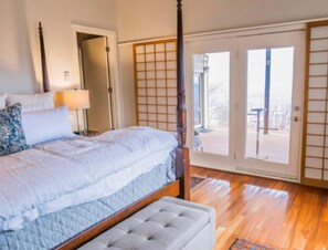 4 habitaciones, escritorio, tabla de planchar con plancha y wifi gratis