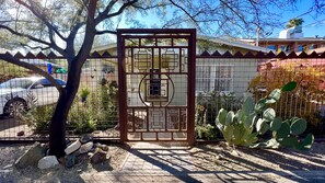 Exterior detail - Charming Historic Home Near Downtown Tucson (Tucson)