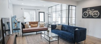 NYC Loft Inspired •12 mins to WEM •Vintage arcade