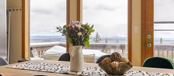 Cozy Family 3BDR MNT Home w Epic Views ~24mi to Breckenridge!
