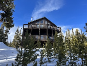 Exterior - Cozy Family Cabin with Hot Tub & Stunning Views - 24 miles to Breckenridge! (Fairplay)