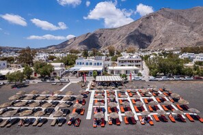 Exterior - Beachfront Blue Canvas Villa , Seaview (Perissa)