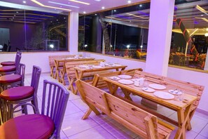 Superior Double Room | Private kitchen | Paper towels - Jacks Place (Cavelossim)