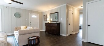 3 BR/ 2 Bath king, Fire Pit