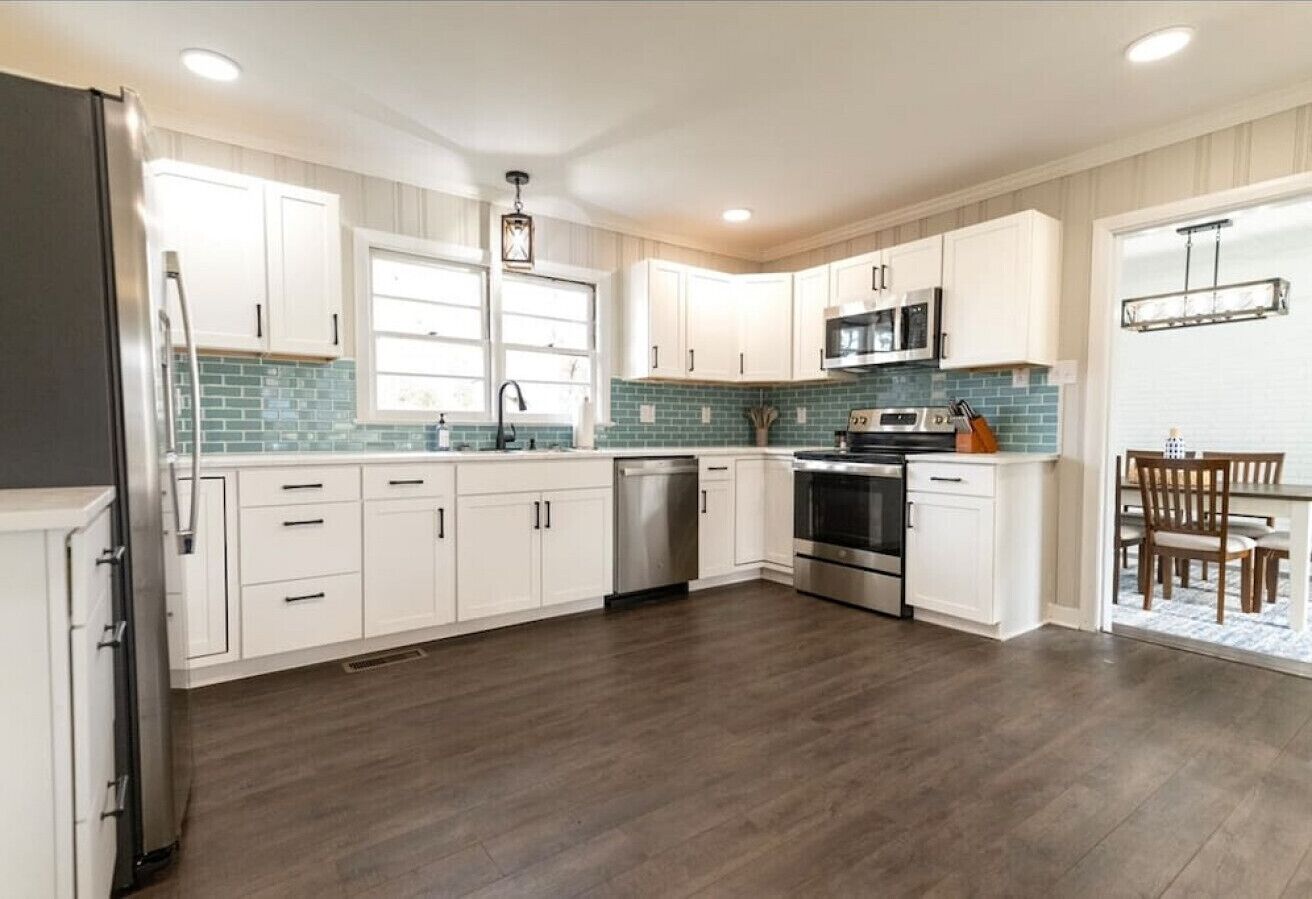 Réfrigérateur, cafetière/bouilloire