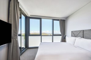 3 Bedrooms Suite | 3 bedrooms, in-room safe, iron/ironing board, cribs/infant beds