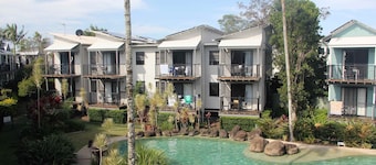 Noosa Lakes Apartment