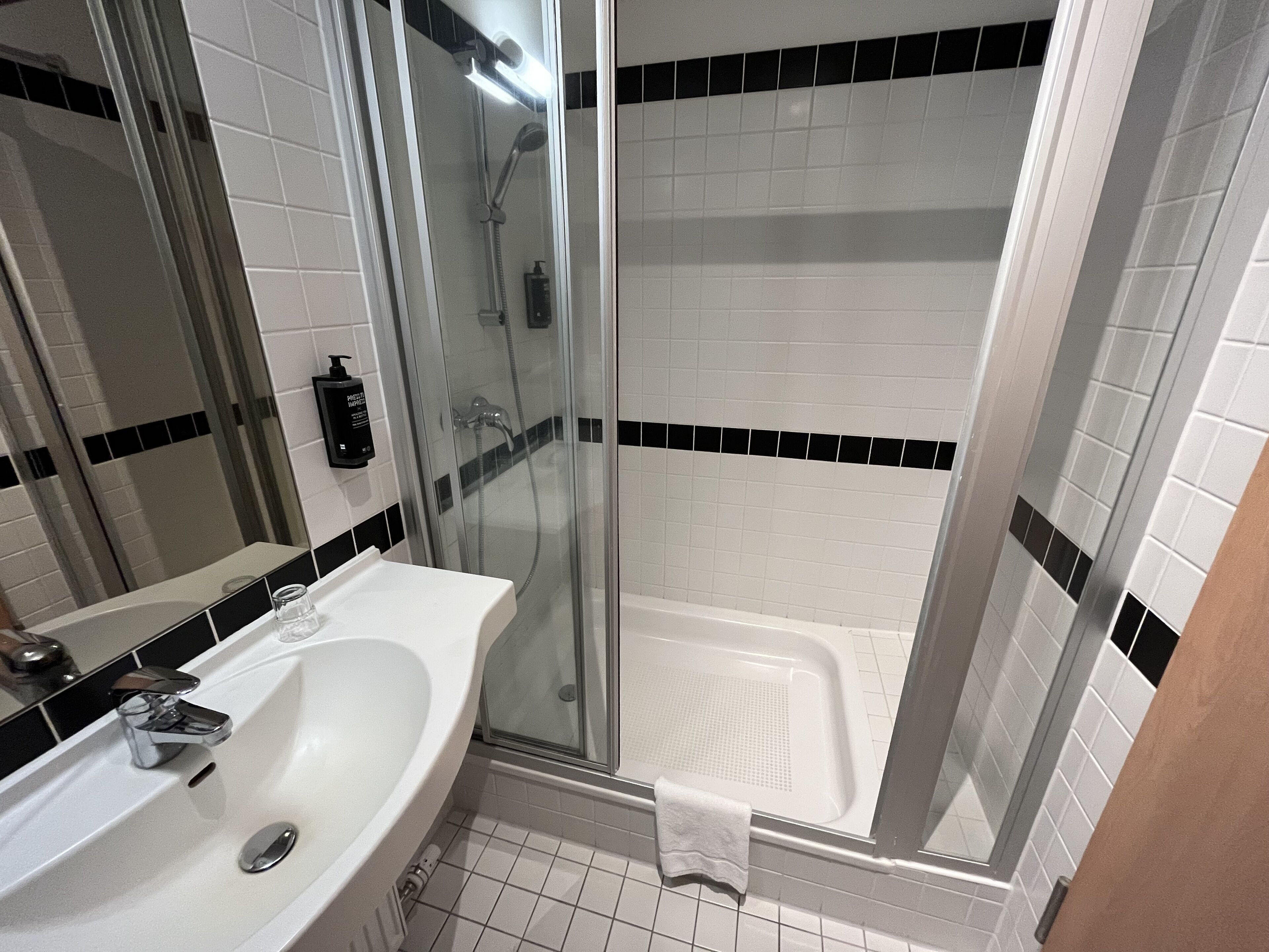 Foto - Styles Hotel München Messe