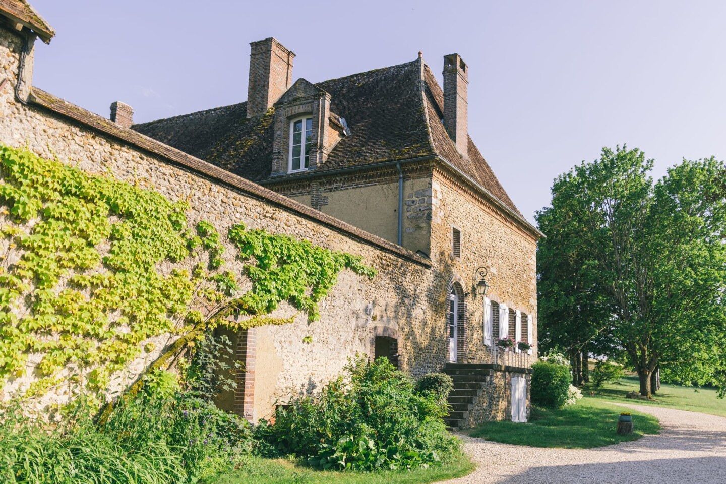 Classic Cottage, Patio, Garden View | Free WiFi