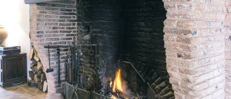 Cottage Classique, patio, vue jardin | Coin séjour