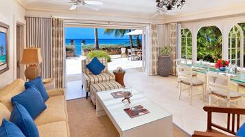 Villa, 1 Bedroom | Living area