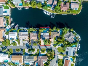 Exterior - Blue Marlin - WATERFRONT Family-Style resort+1mi Beach+private HTD POOL/SPA (Pompano Beach)