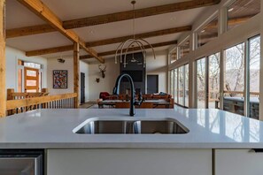 Interior - Mountain View Luxury Lodge | Hot Tub Retreat (Blue Ridge Mountains)