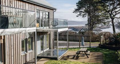 Carnanamish a Luxurious Cottage in Tobermory