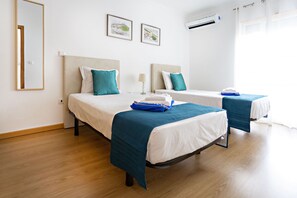 2 bedrooms, iron/ironing board, free WiFi