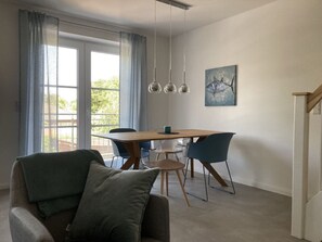 Interior - Vacation apartment "Norderhus" (WH2) with 70sqm - quiet central location - with balcony (Tönning)