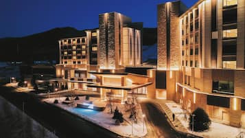 المنشأة من الخارج