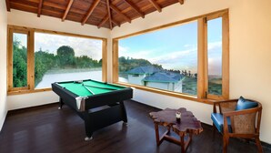 Game room - Lemon Tree Hotel Mukteshwar (Dhari)
