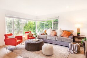 Televisie en een open haard