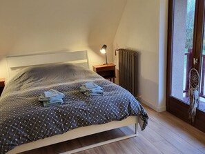2 makuuhuonetta, ilmainen Wi-Fi, vuodevaatteet