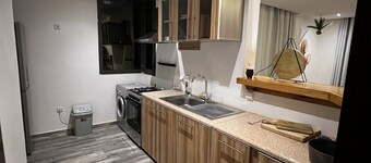 Cocooning apartment on the corniche 400m from the monument