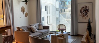 Cocooning apartment on the corniche 400m from the monument