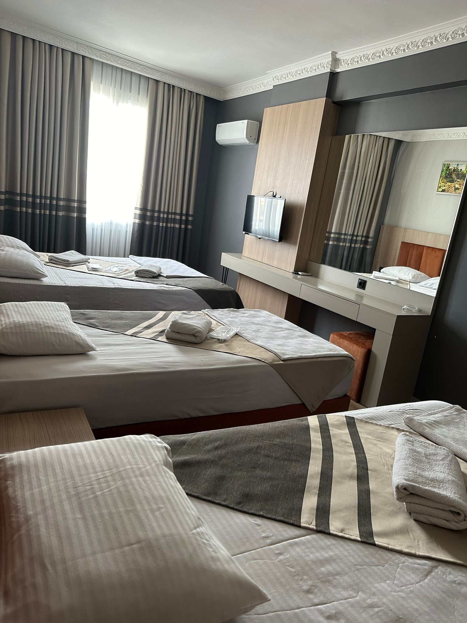 Classic Triple Room | Bed sheets