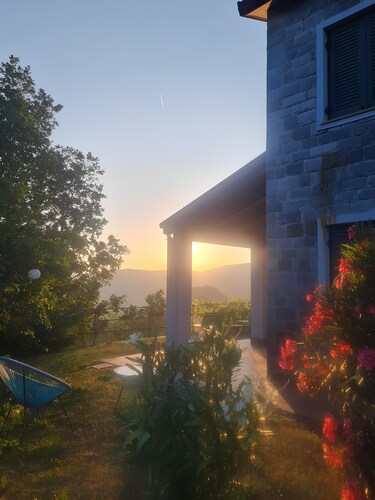 Il Laghello Wood House