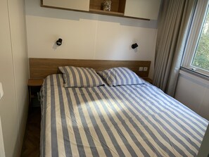 3 bedrooms, iron/ironing board, free WiFi