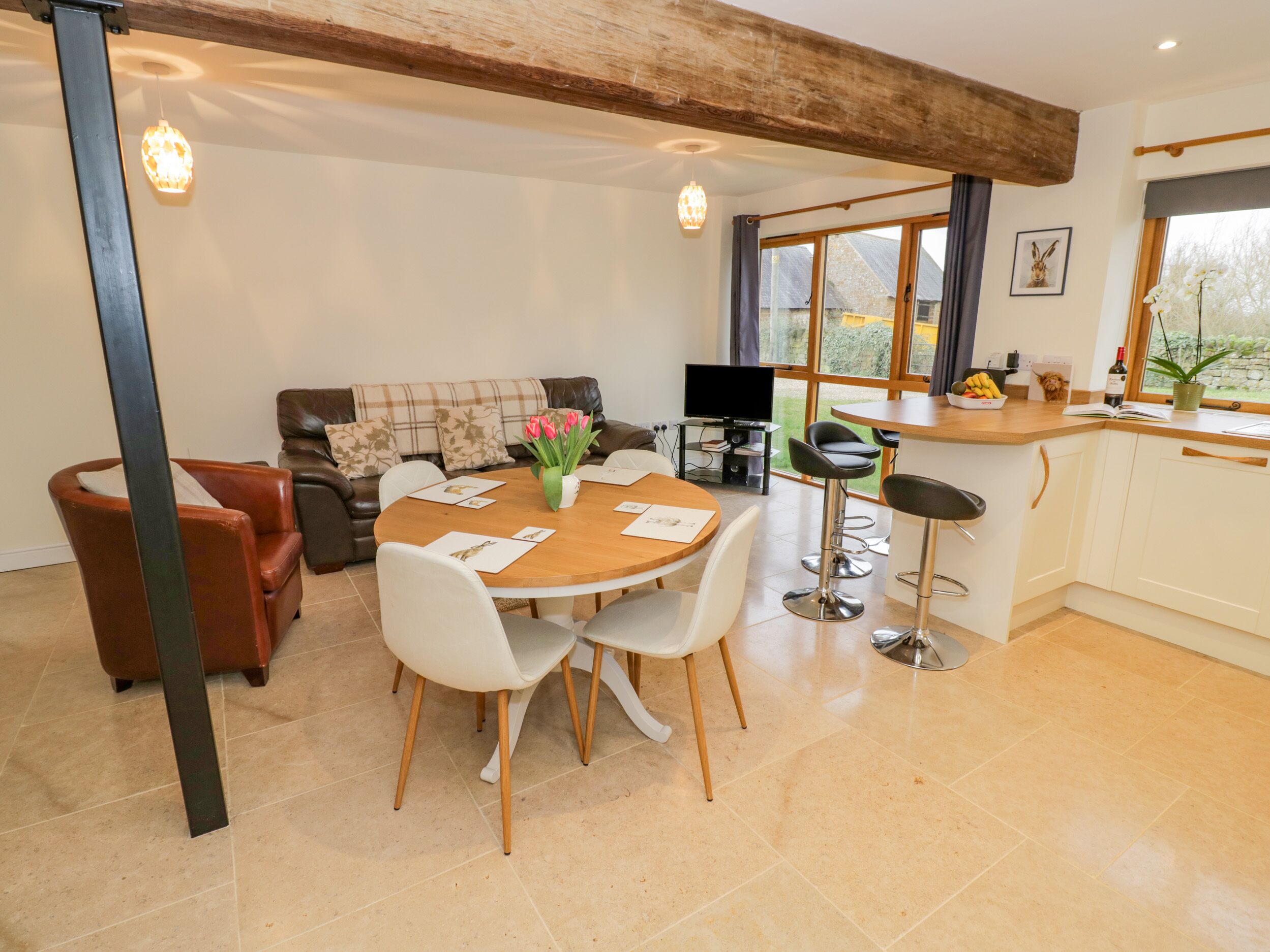 The Granary, Pet Friendly, Character Holiday Cottage In Gaydon - Oxfordshire