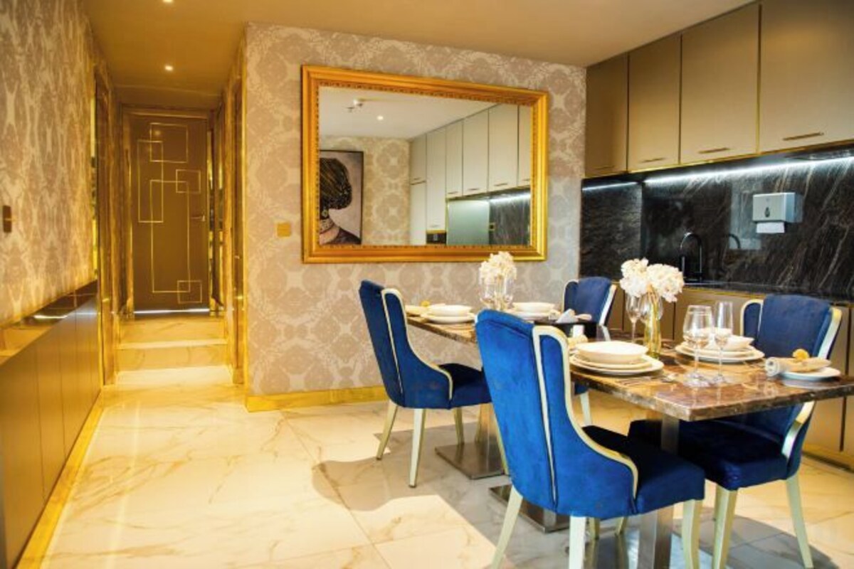 King Suite