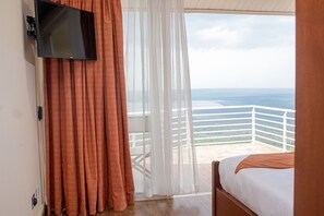 Executive Twin kamer | Een kluis op de kamer, een laptopwerkplek, gratis wifi, beddengoed