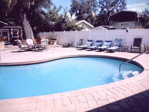 Piscine extérieure