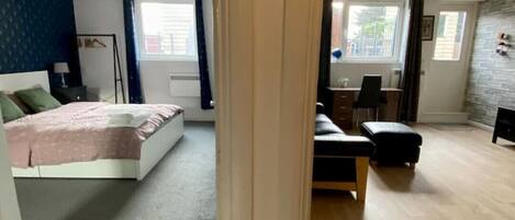 1 bedroom, WiFi, bed sheets