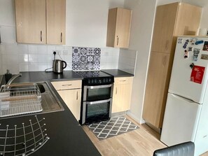 Private kitchen - Cozy Flat near Canary Wharf (London)