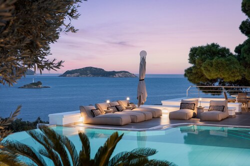 Luxury Villas Skiathos