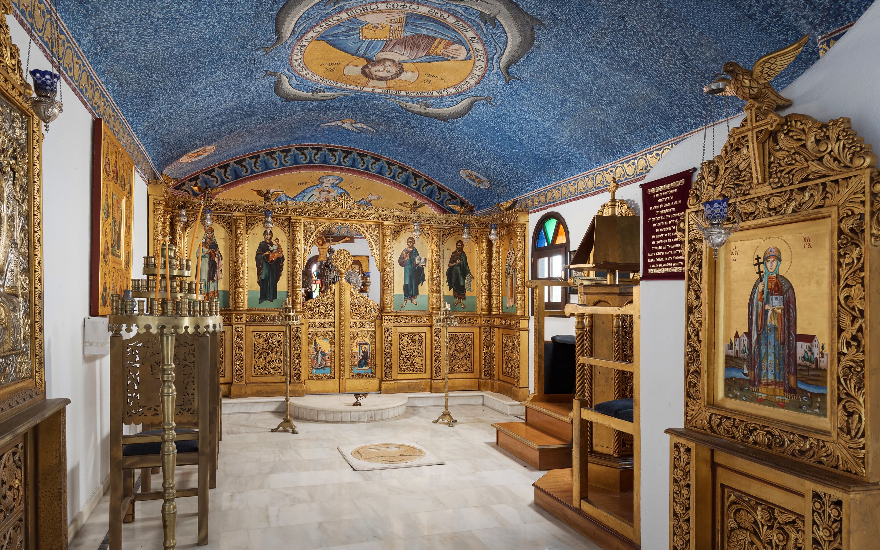 7 bedrooms, Egyptian cotton sheets, premium bedding, pillow-top beds