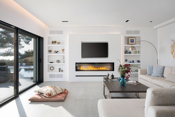 Living area - Luxury Villas Skiathos (Skiathos)