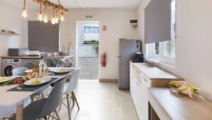 Classic Apartment, 2 Bedrooms | Private kitchen | Fridge, microwave, oven, stovetop - AMIS Apartments (Cap Malheureux)