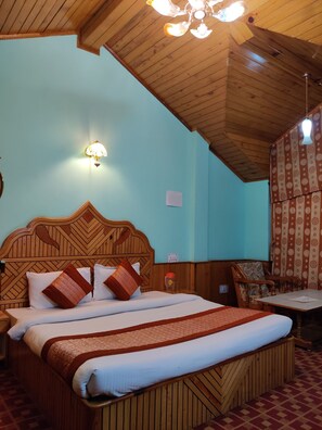 3 bedrooms, WiFi, bed sheets - Gale 3BHK - A Homestay in the Manali-Hampta Road (Manali)