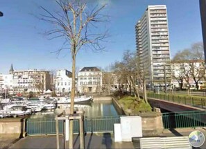 Marina - Studio le wilson opposite Mulhouse train station (Mulhouse)