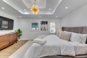 4 habitaciones, tabla de planchar con plancha y wifi gratis 