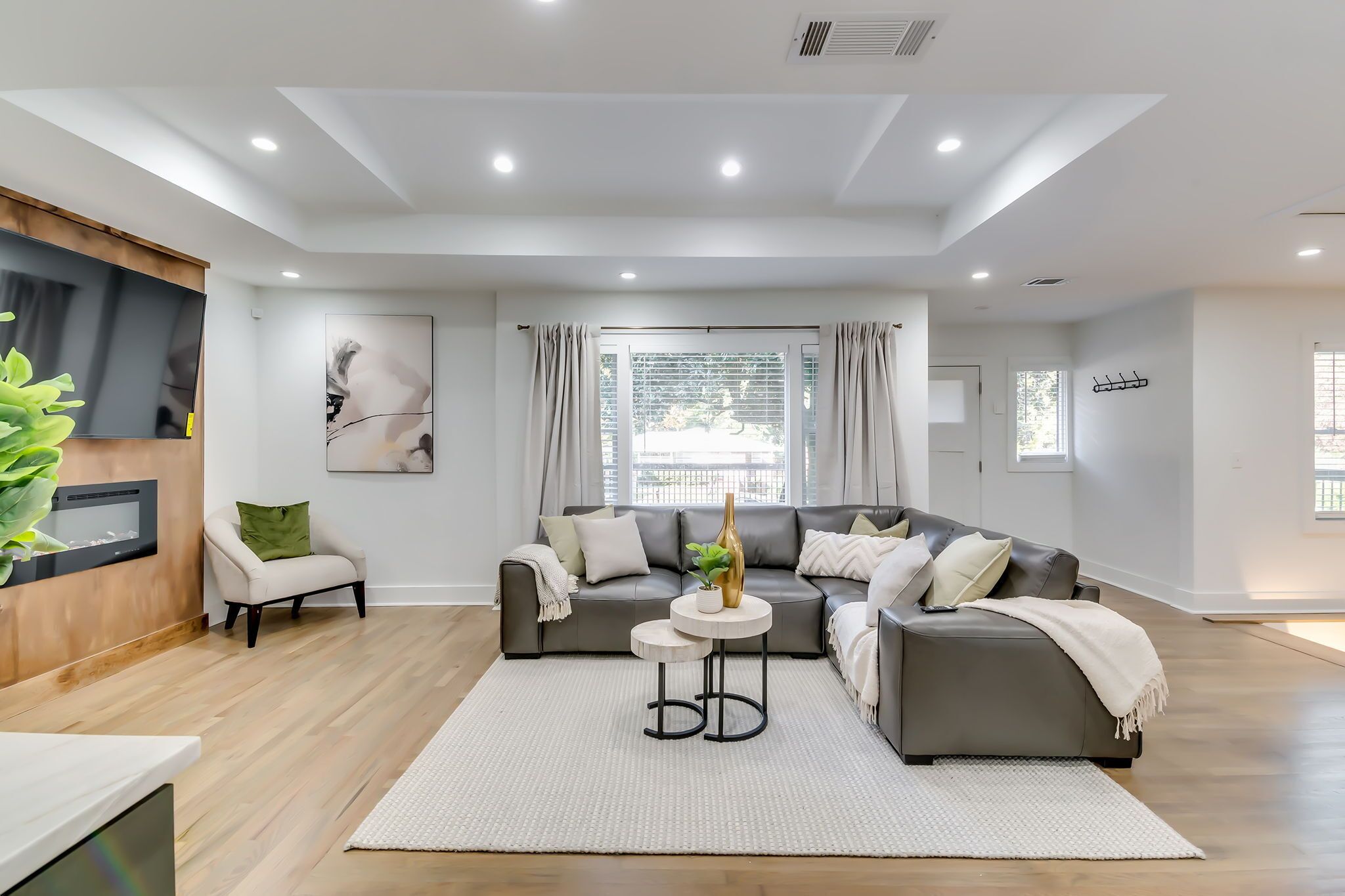 Smart TV, videojuegos y futbolito 