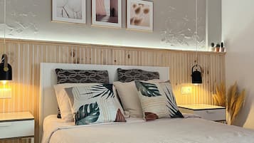 1 quarto, escrivaninha, ferros/tábuas de passar roupa, Wi-Fi de cortesia