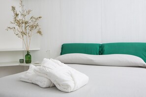 3 quartos, Wi-Fi de cortesia, roupa de cama