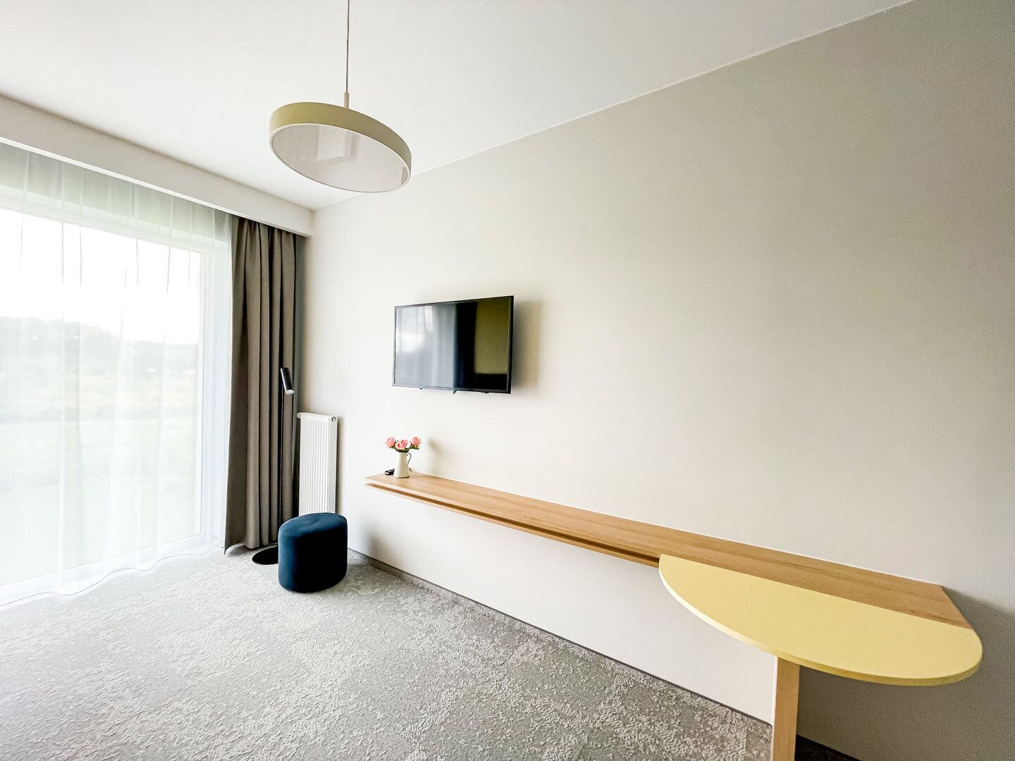 コンフォート スタジオスイート | セーフティボックス (室内)、遮光カーテン、アイロン / アイロン台、WiFi (無料)