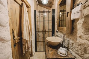 Deluxe Room | Badezimmer