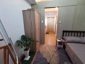 1 室のベッドルーム、WiFi