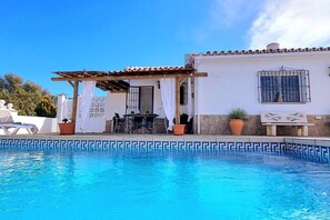 Pool - Villa "Casa La Paz" with Sea View, Pool & Wi-Fi (Torrox)